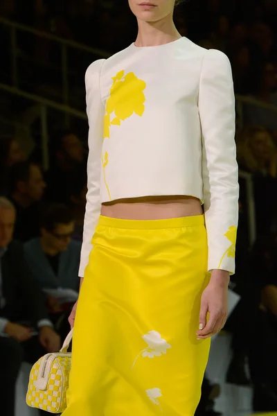Look 68